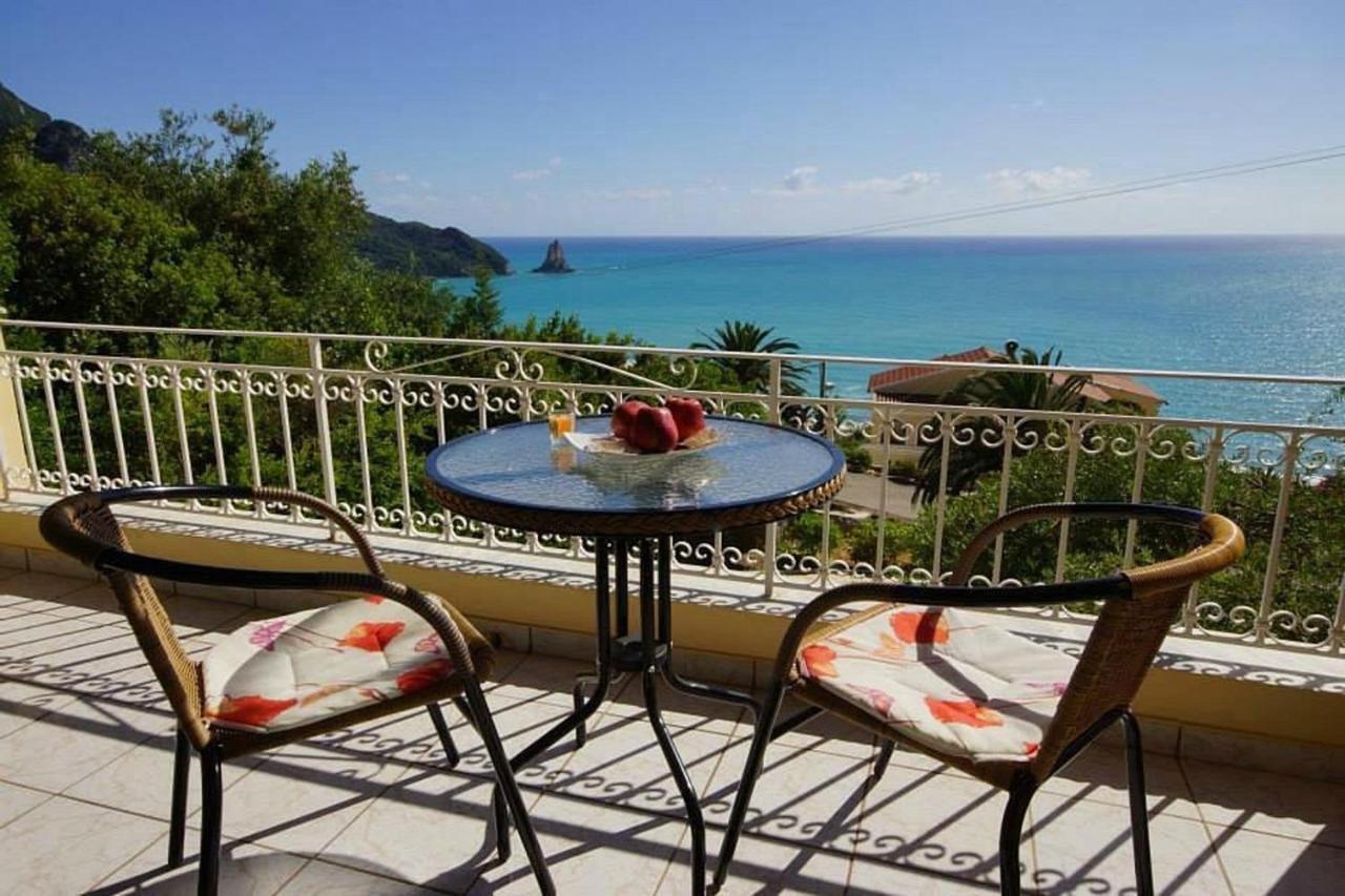 Natalia Apartment B With Panoramic Sea Views Of Agios Gordios Bay Εξωτερικό φωτογραφία